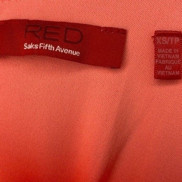 Red Saks Fifth Avenue Pink Eyelet Lace Crochet Sleeveless Romper XS - Picture 8 of 9